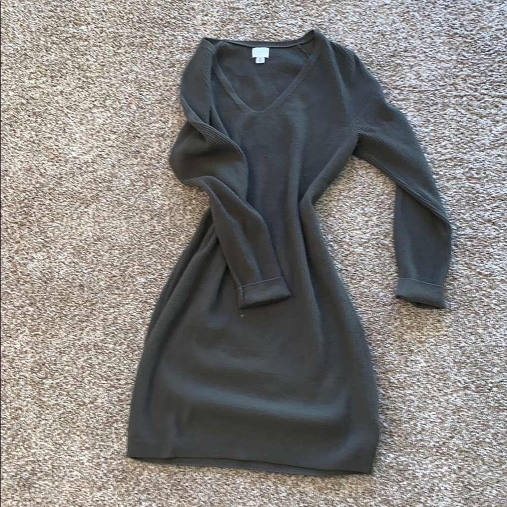 Ribbed Green Sweater Dress